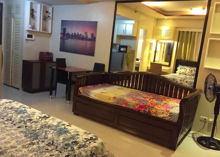 Palm Tree Villas By Ann Apartment Manila