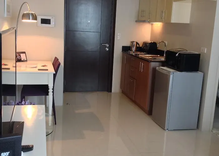 Palm Tree Villas By Ann Manila