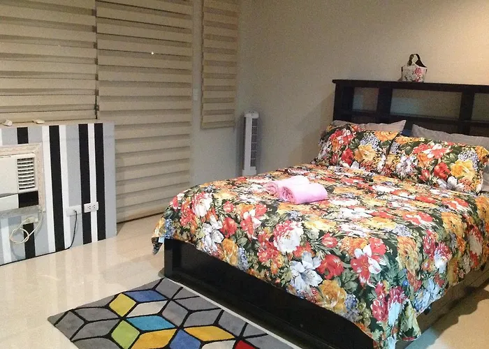 Apartment Palm Tree Villas By Ann Manila